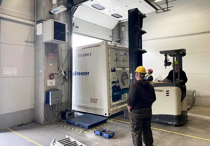 Mraziarenský sklad Arctic Ultrafreezer – Veľmi nízke teploty – Kontajnery na prenájom
