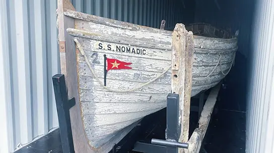 Záchranný čln TITANIC je uložený v suchu, v bezpečí a na bezpečnom mieste. Samoobslužné sklady od spoločnosti TITAN Containers