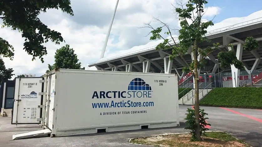 Chladiace riešenia ArcticStore – chladiace kontajnery pre podujatia a stravovanie
